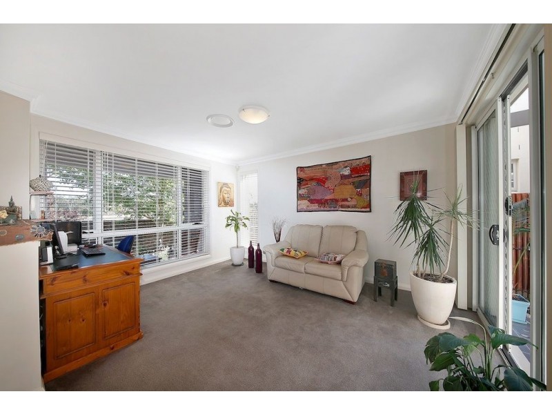 6 Padua Lane, Campbelltown NSW 2560