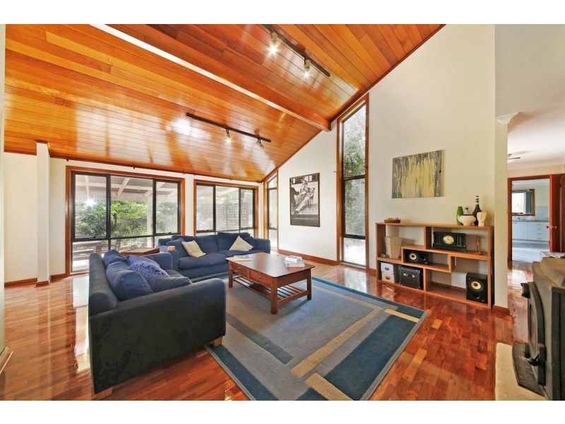 5 Bellbird Lane, Wedderburn NSW 2560