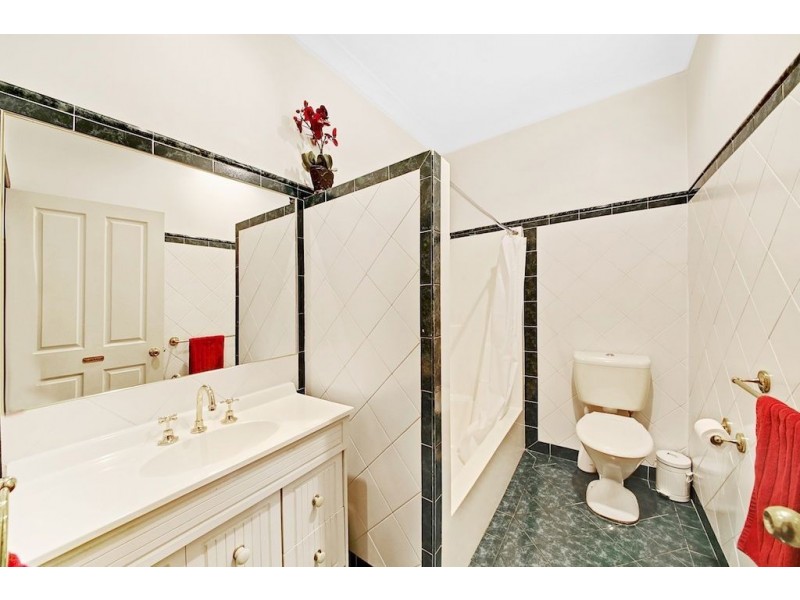 23 Carcoola Street, Campbelltown NSW 2560