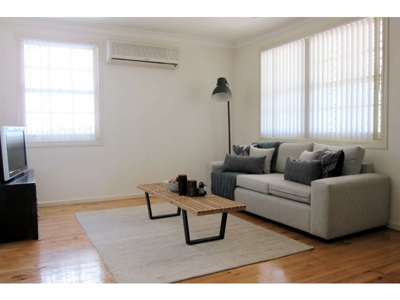 70 Carrington Circuit, Leumeah NSW 2560