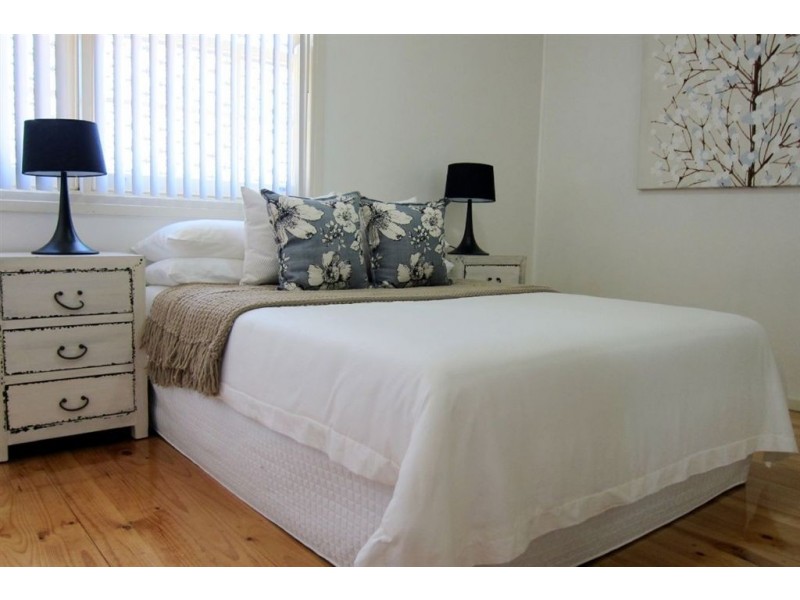 70 Carrington Circuit, Leumeah NSW 2560