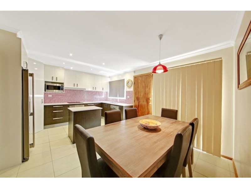 25 Georgiana Crescent, Ambarvale NSW 2560