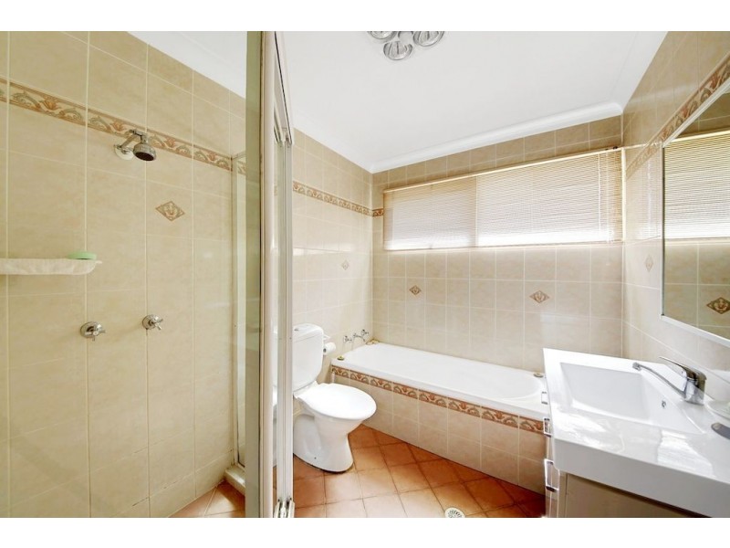 25 Georgiana Crescent, Ambarvale NSW 2560