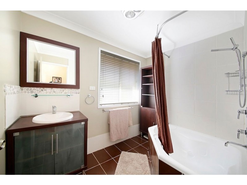 27 Hodges Place, Currans Hill NSW 2567