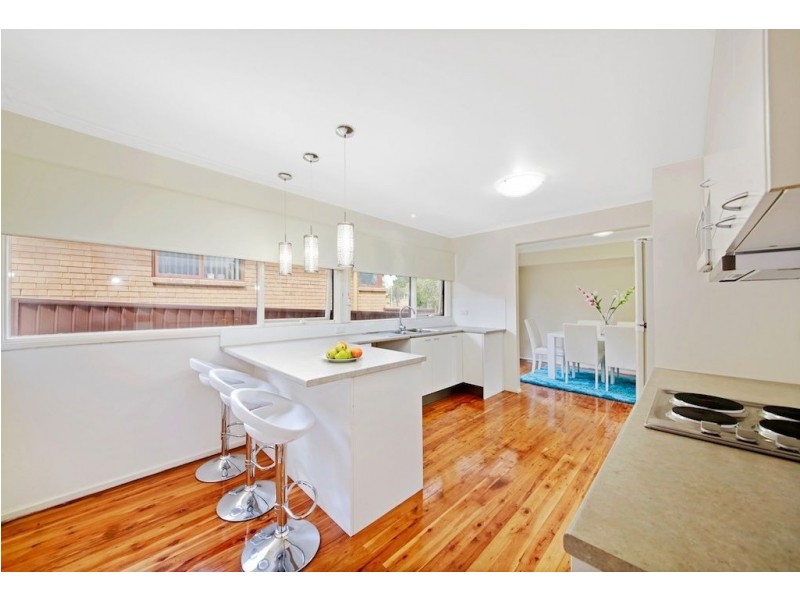 16 Aminya Crescent, Bradbury NSW 2560