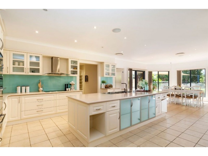 172 Georges River Road, Kentlyn NSW 2560