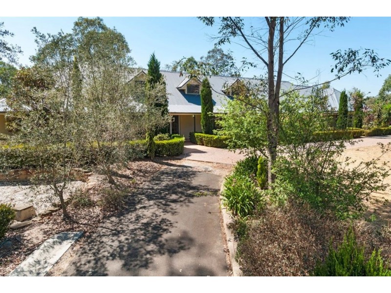 172 Georges River Road, Kentlyn NSW 2560