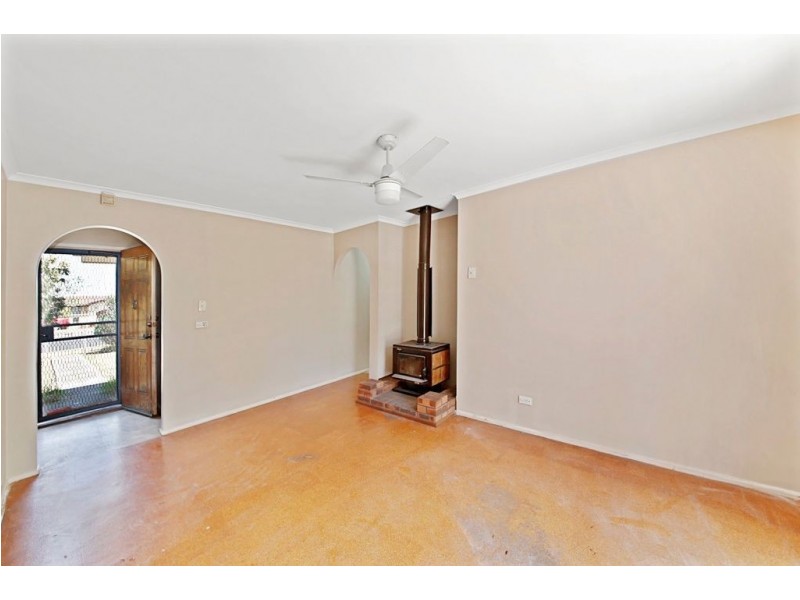 53 Longhurst Road, Minto NSW 2566