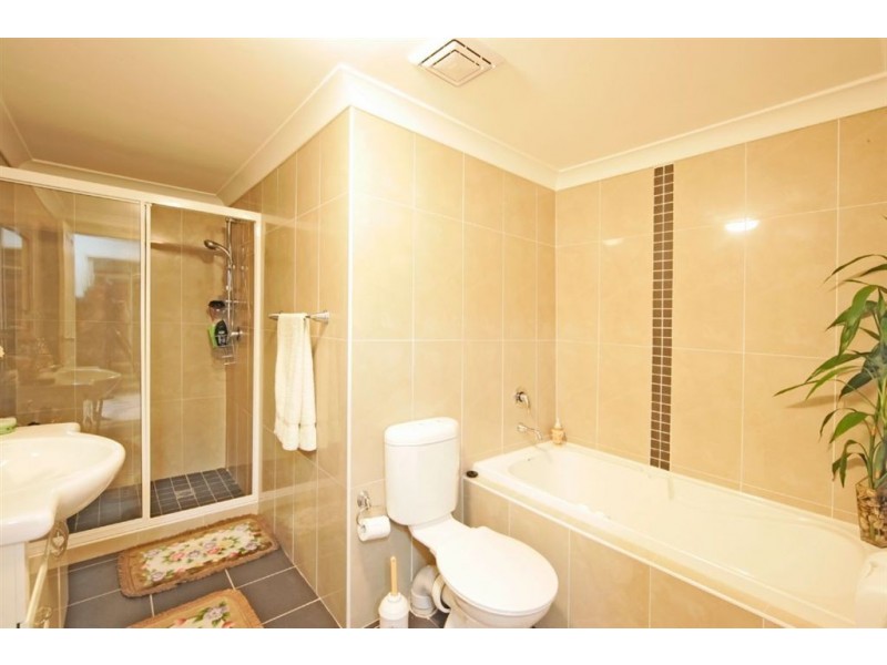 30/9-11 Bathurst Street, Liverpool NSW 2170