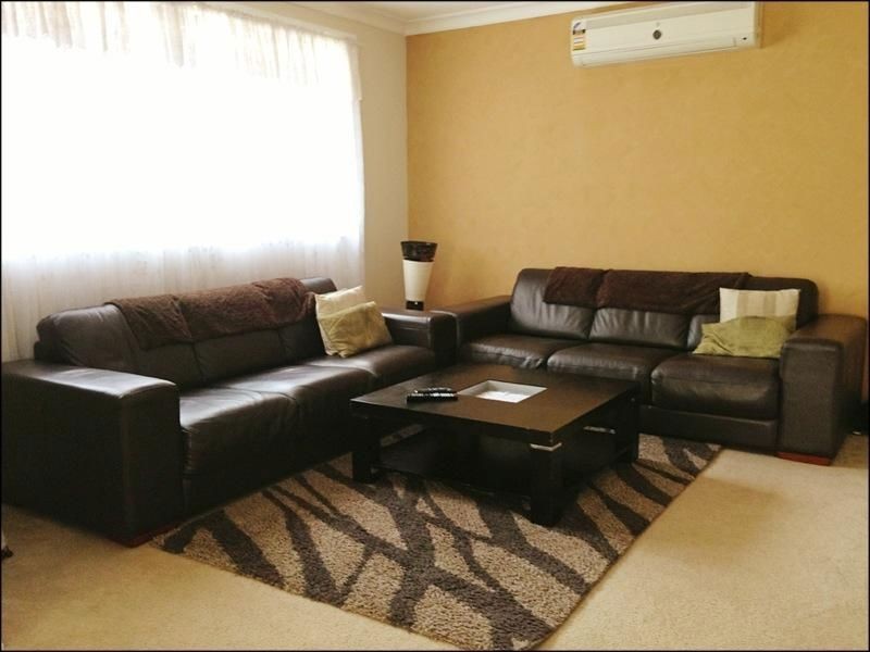 1B Clydesdale Drive, Blairmount NSW 2559