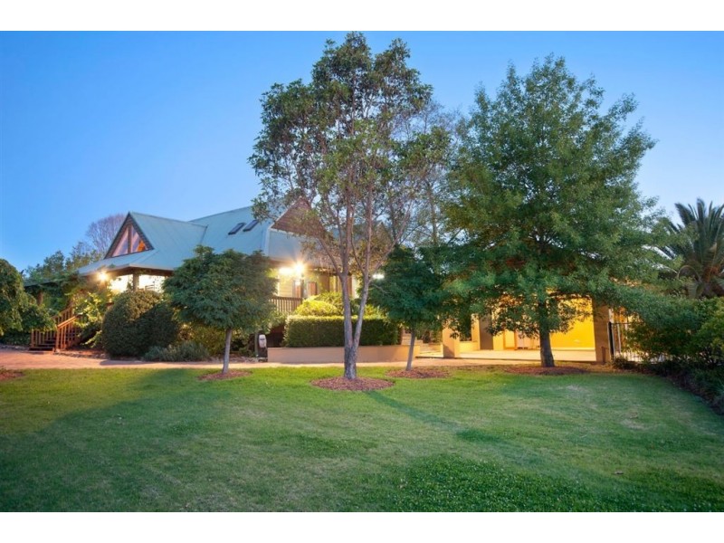 10 Upfield Lane, Catherine Field NSW 2557