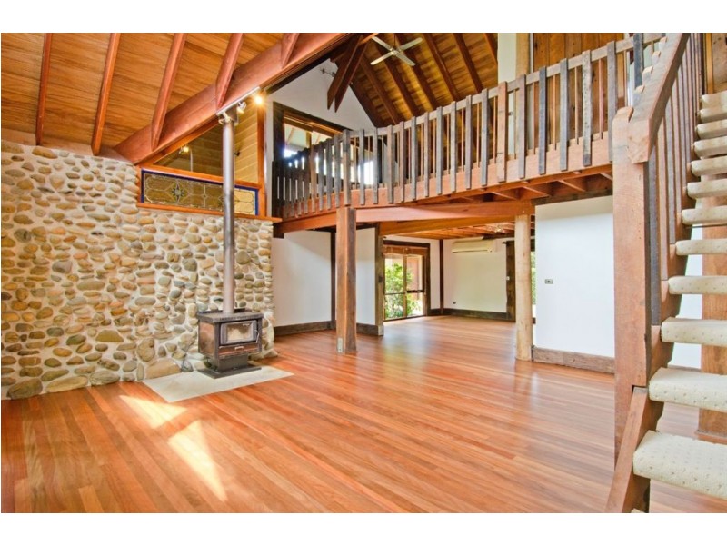 10 Upfield Lane, Catherine Field NSW 2557