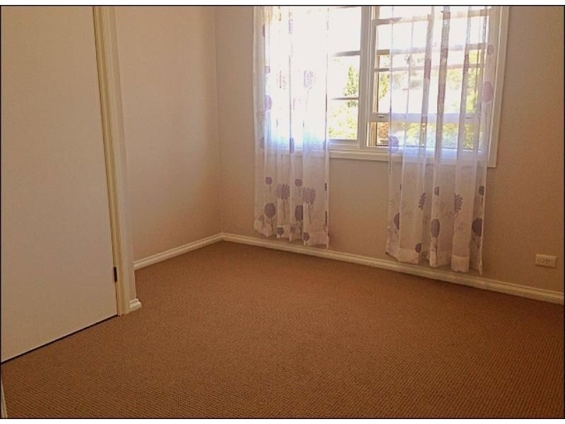 23 Warriewood Street, Woodbine NSW 2560