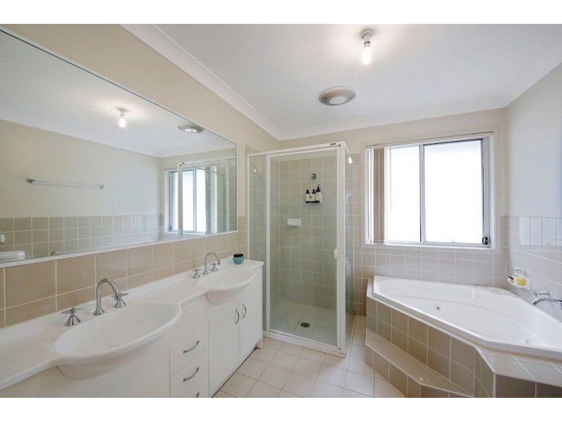 40 Paley Street, Campbelltown NSW 2560