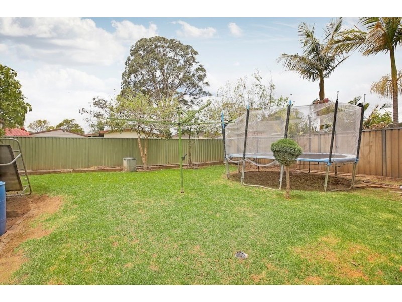 40 Waminda Avenue, Campbelltown NSW 2560