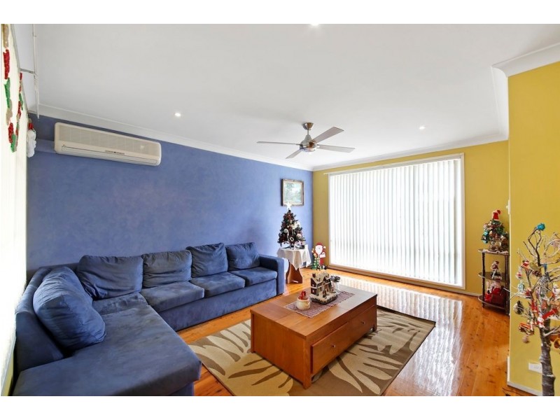 6 Javelin Place, Raby NSW 2566