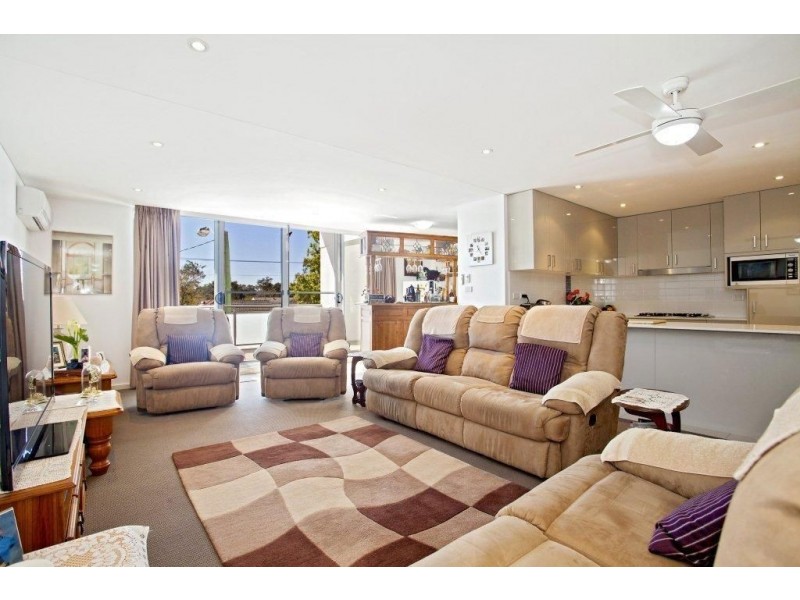 5/31-35 Chamberlain Street, Campbelltown NSW 2560