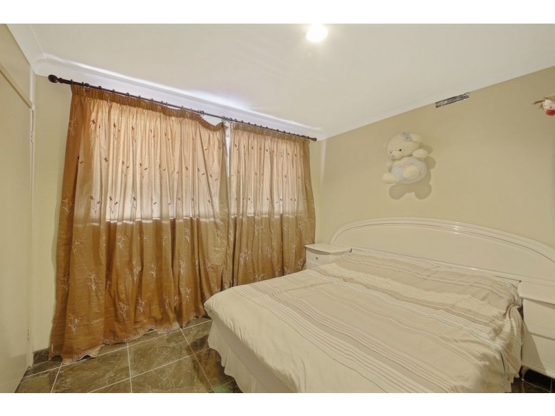 52 Queenscliff Drive, Woodbine NSW 2560