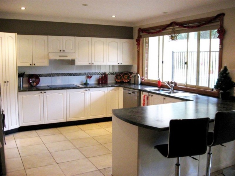 19 Clydebank Crescent, Glen Alpine NSW 2560