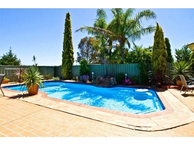 85 Abington Crescent, Glen Alpine NSW 2560