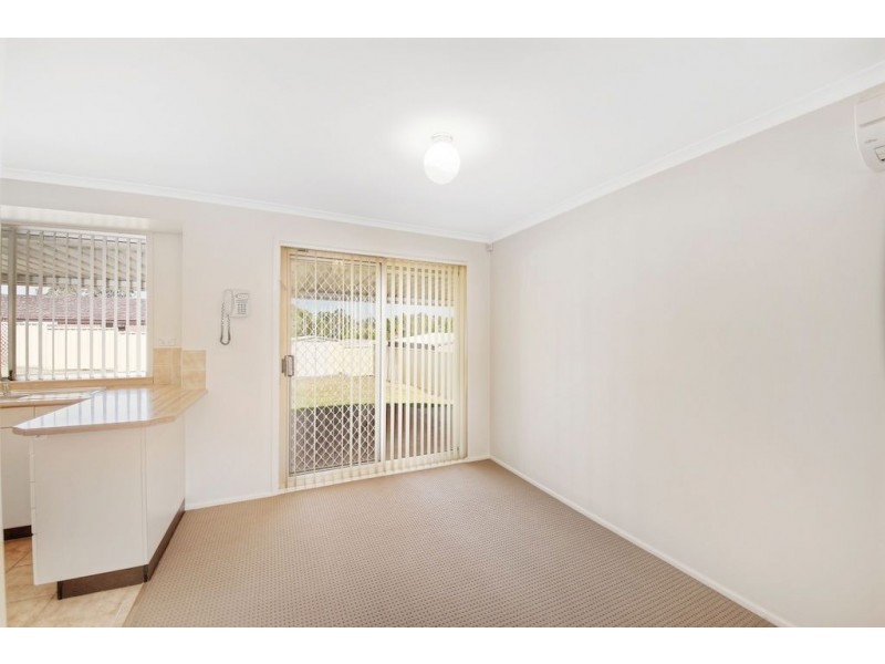 94 Crispsparkle Drive, Ambarvale NSW 2560