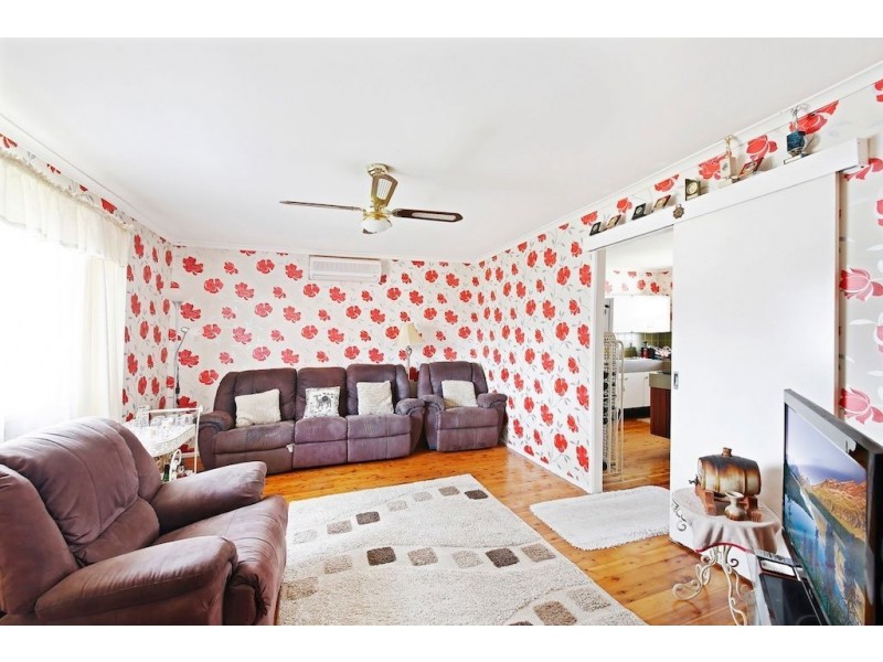 11 Bathurst Street, Leumeah NSW 2560