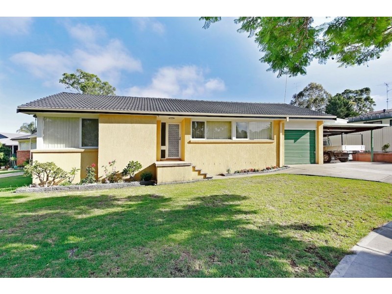 1 Jacaranda Avenue, Bradbury NSW 2560