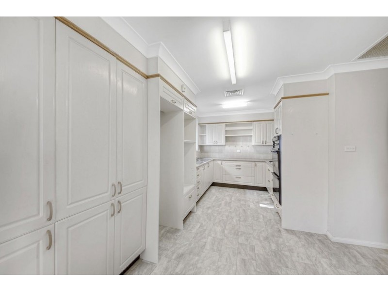49 Clerkenwell Street, Ambarvale NSW 2560