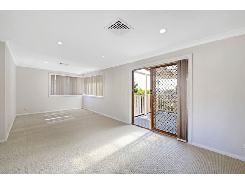 49 Clerkenwell Street, Ambarvale NSW 2560