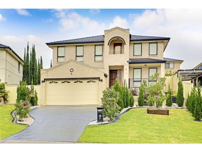 5 St Stephen Road, Blair Athol NSW 2560