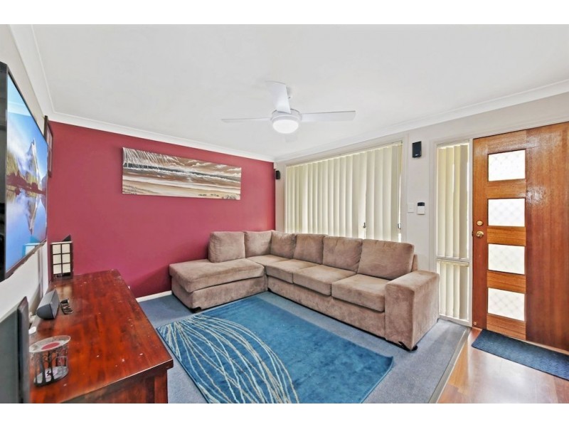 28 Bettong Place, St Helens Park NSW 2560