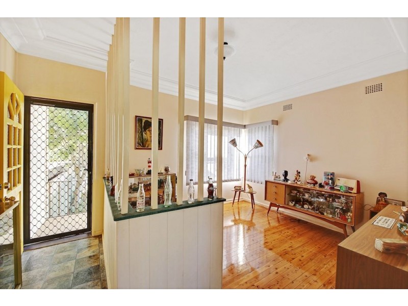 74 Macquarie Avenue, Campbelltown NSW 2560