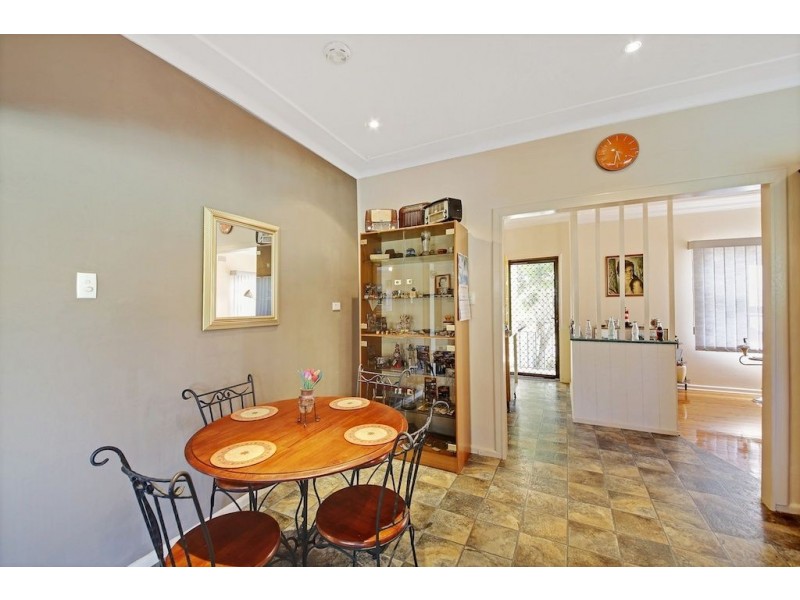 74 Macquarie Avenue, Campbelltown NSW 2560