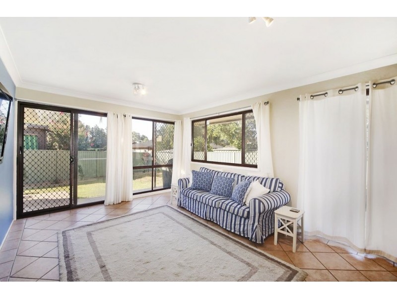 8 Macintyre Crescent, Ruse NSW 2560