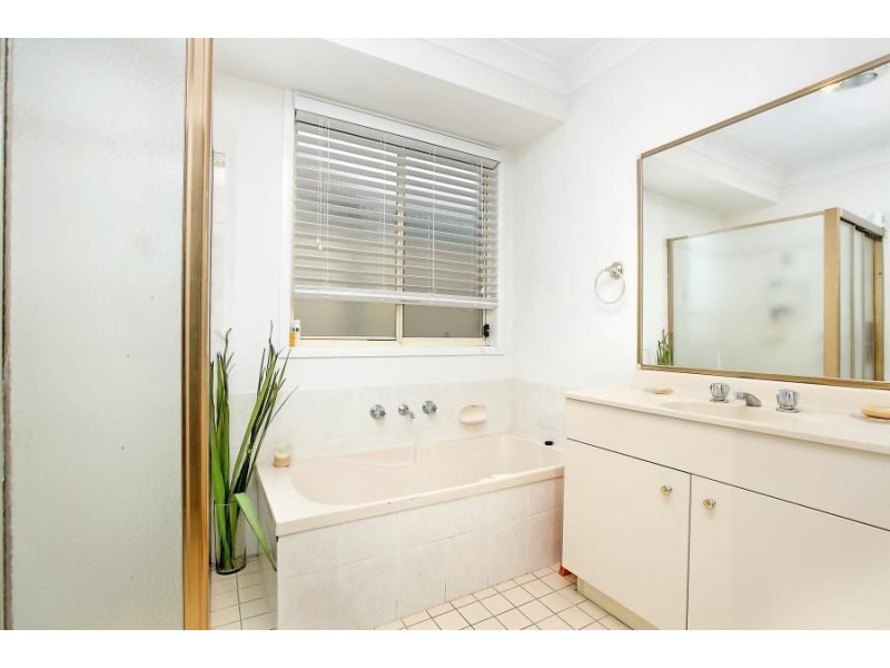 15 Tulich Avenue, Prestons NSW 2170