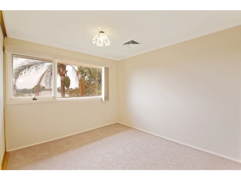 5 Anembo Street, Bradbury NSW 2560