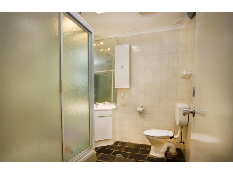 16 Dickens Road, Ambarvale NSW 2560