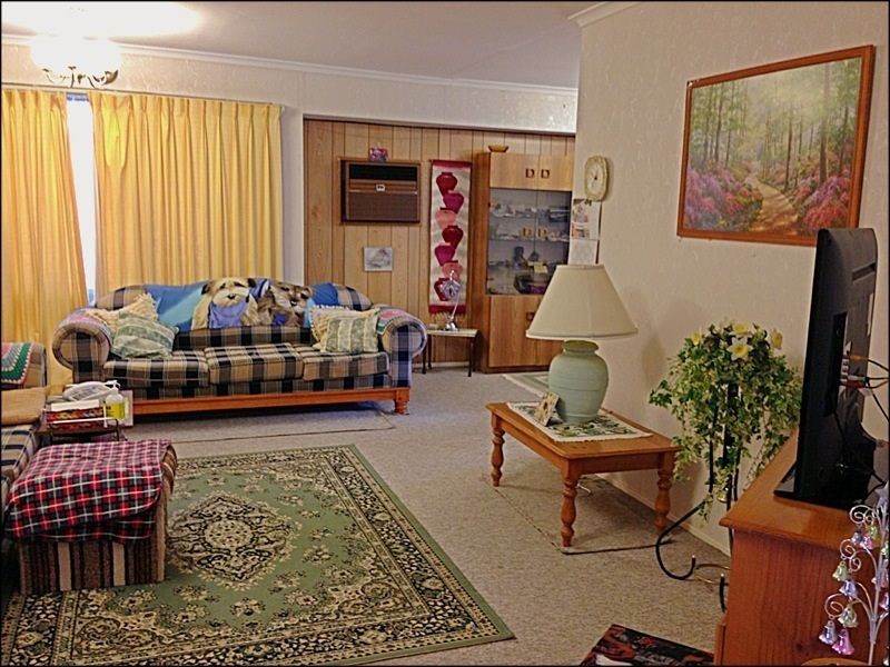 2 Georgiana Crescent, Ambarvale NSW 2560