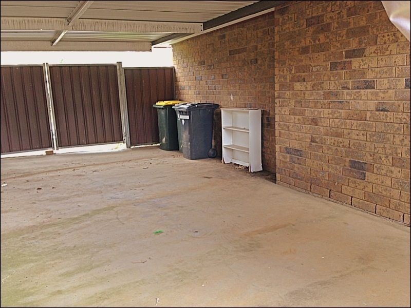 2 Georgiana Crescent, Ambarvale NSW 2560