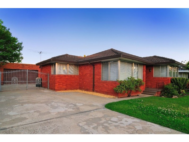 210 Broughton Street, Campbelltown NSW 2560