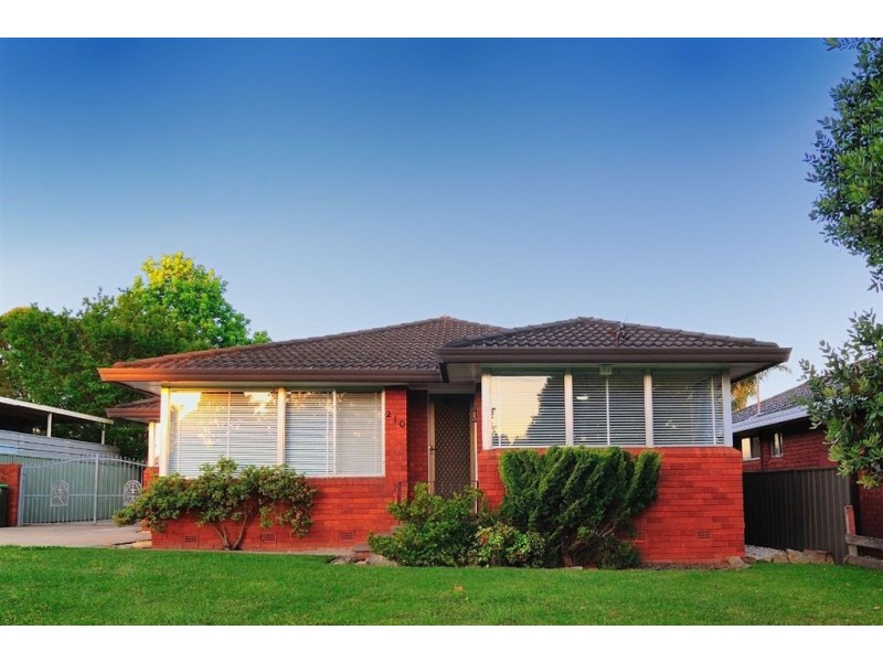 210 Broughton Street, Campbelltown NSW 2560