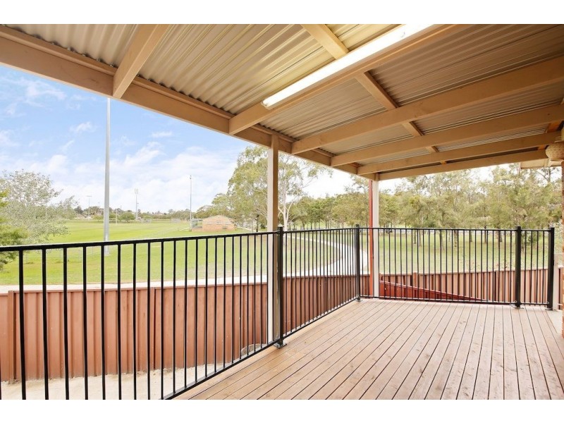 8 Epping Forest Drive, Eschol Park NSW 2558