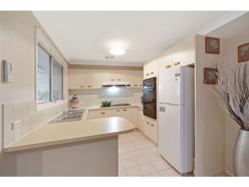 4 Viscount Close, Raby NSW 2566