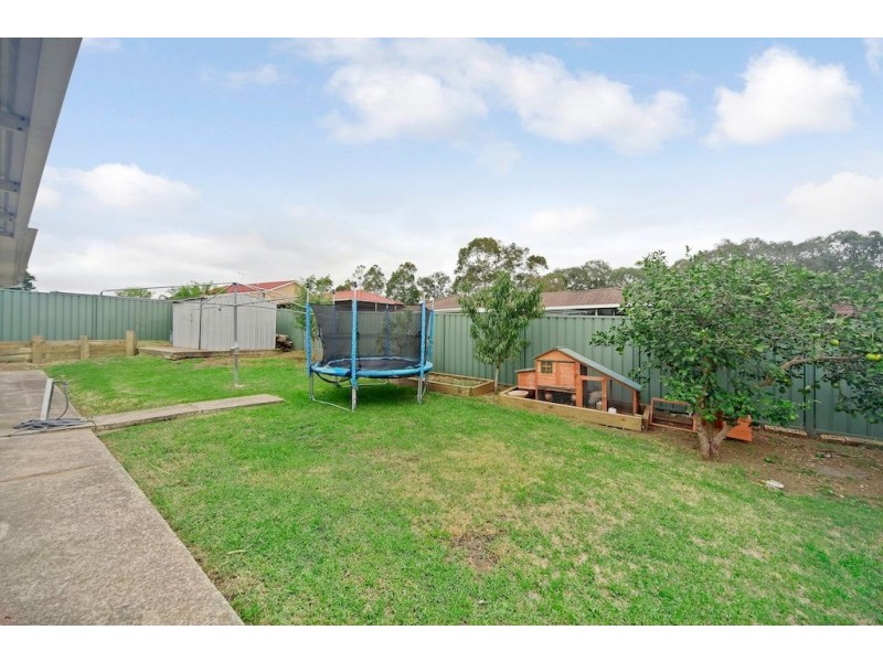 4 Viscount Close, Raby NSW 2566