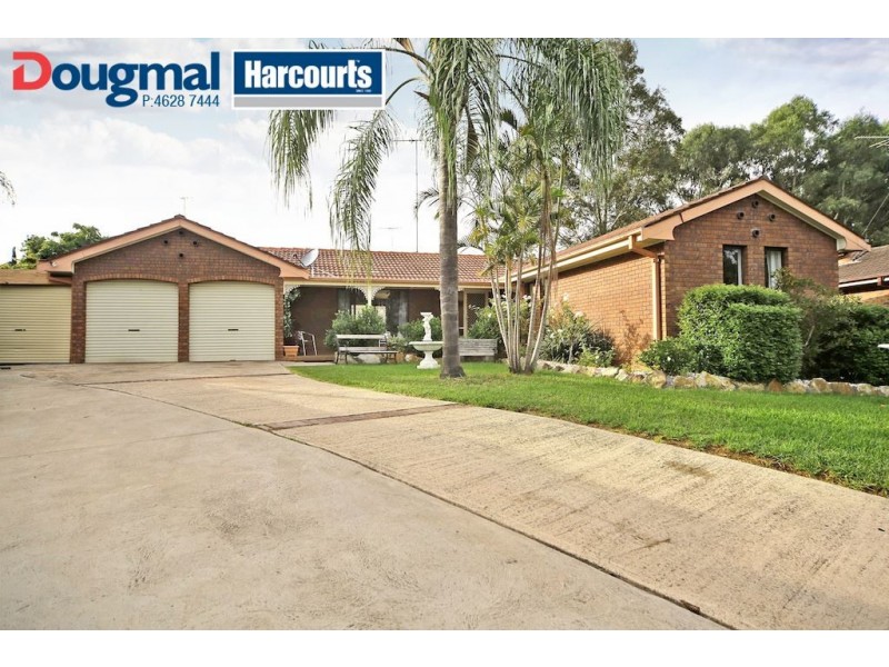 14 Moffat Place, Minto NSW 2566