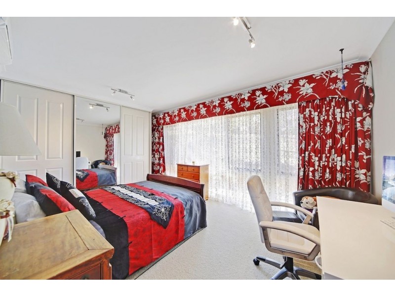 8 Austin Avenue, Campbelltown NSW 2560