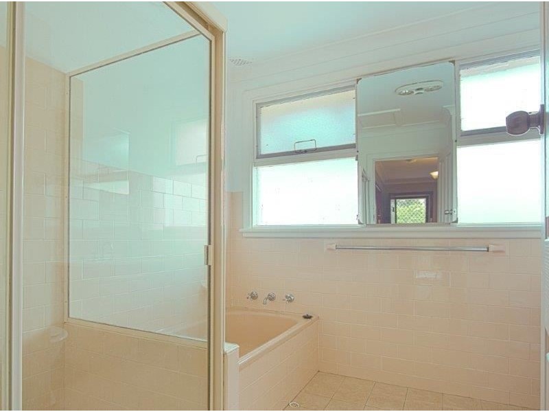 40 Lawson Street, Campbelltown NSW 2560