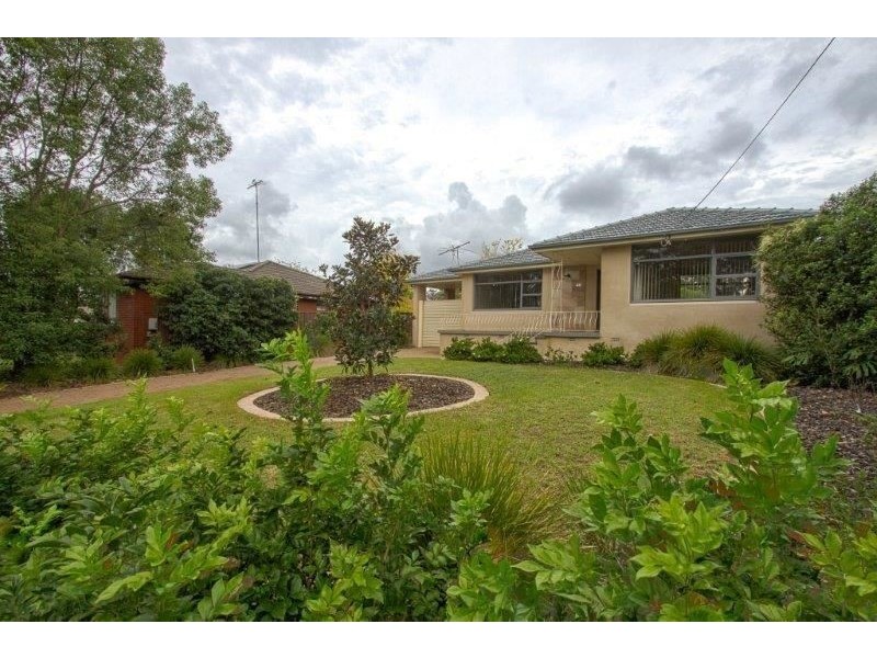 40 Lawson Street, Campbelltown NSW 2560
