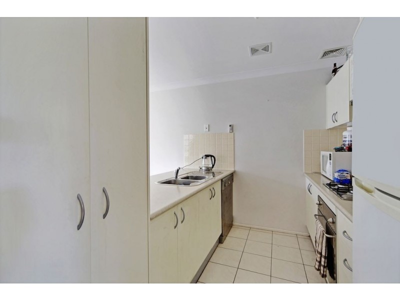 18 St Simon Close, Blair Athol NSW 2560