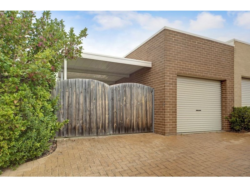 18 St Simon Close, Blair Athol NSW 2560